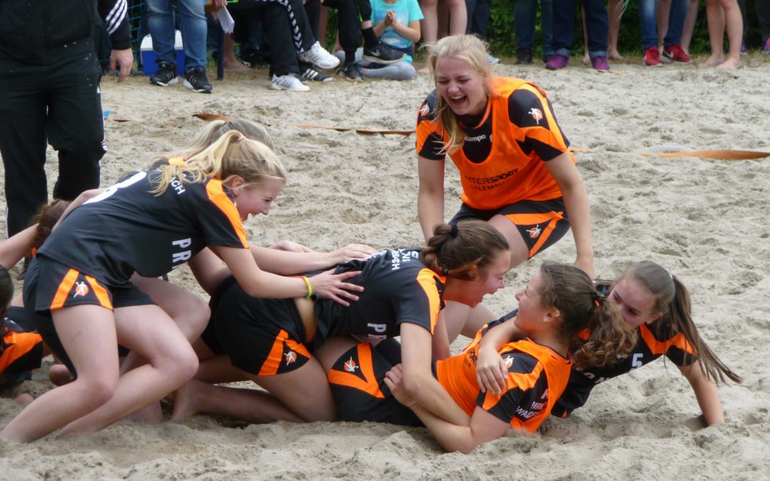 Handballteufel auch im Sand erfolgreich